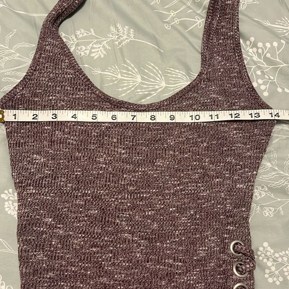 Beautiful Ribbed bodysuit - Picture 5 of 5